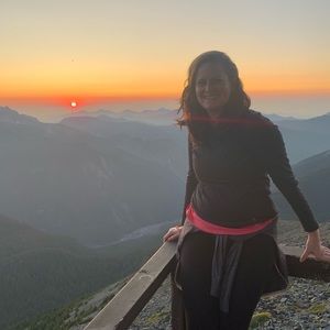 Meet your Posher, Emily